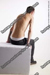 Sitting reference poses Dio